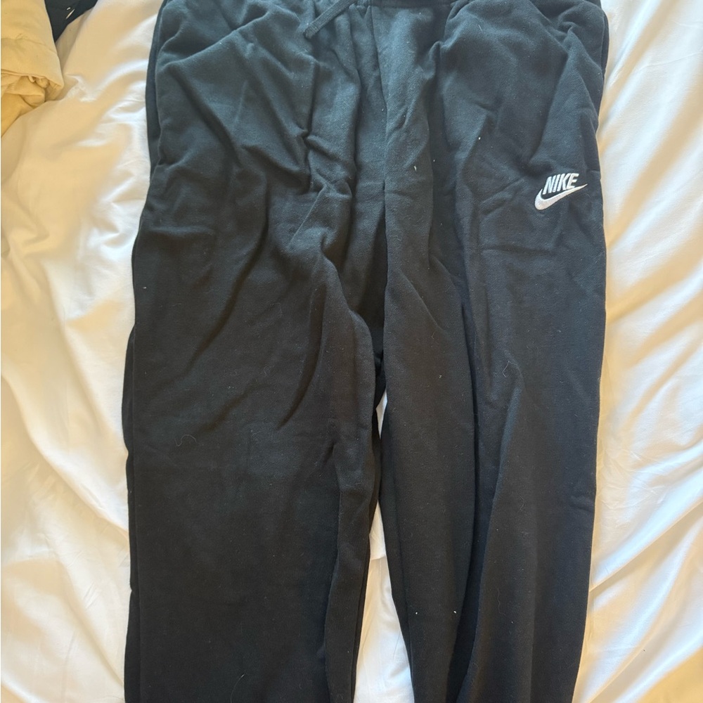 Nike Women’s Black Sweatpants